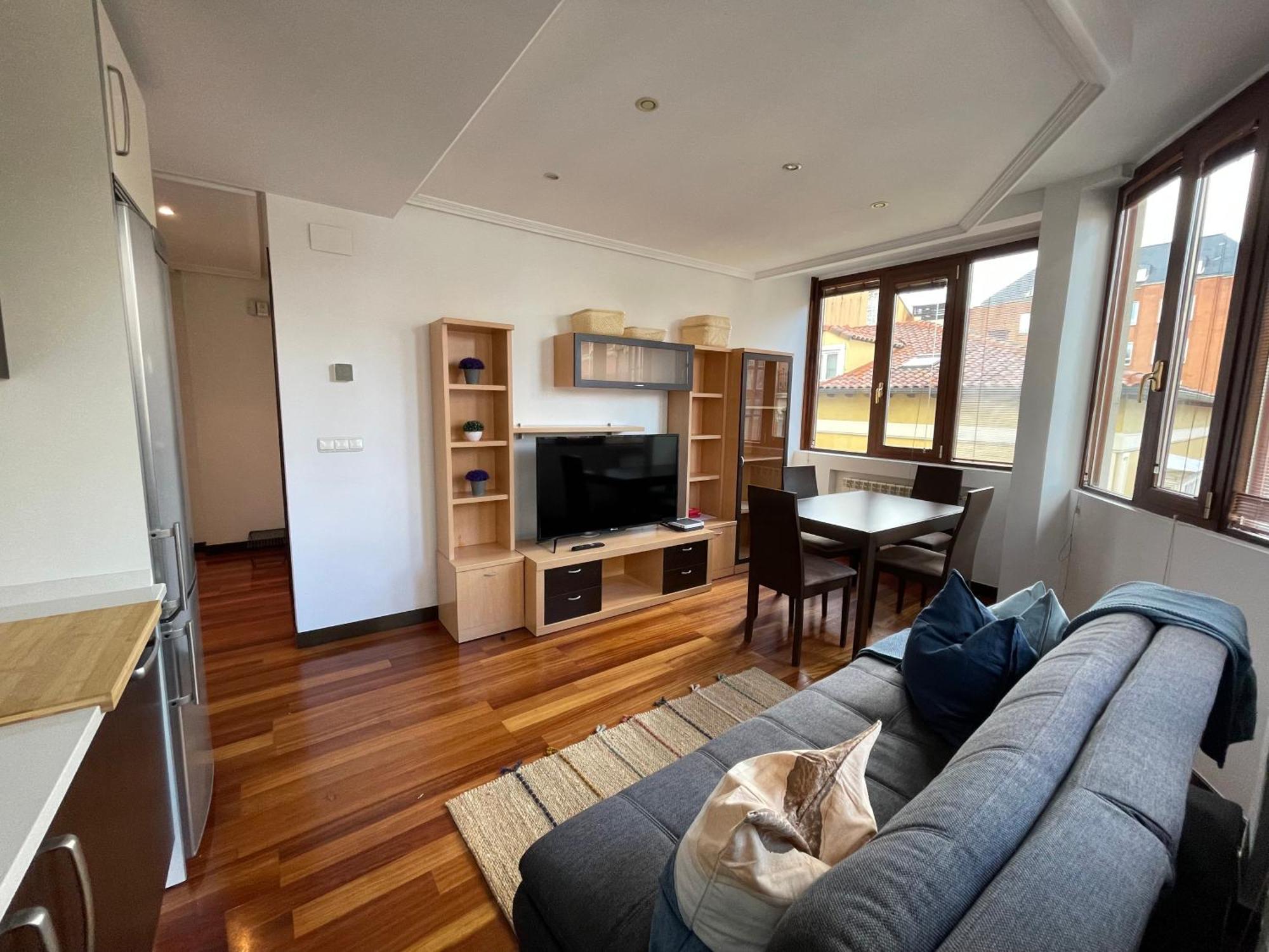 Atuaire Home Vivienda B Luminosa Parking Incluido En Plena Calle Comercial Burgo 外观 照片