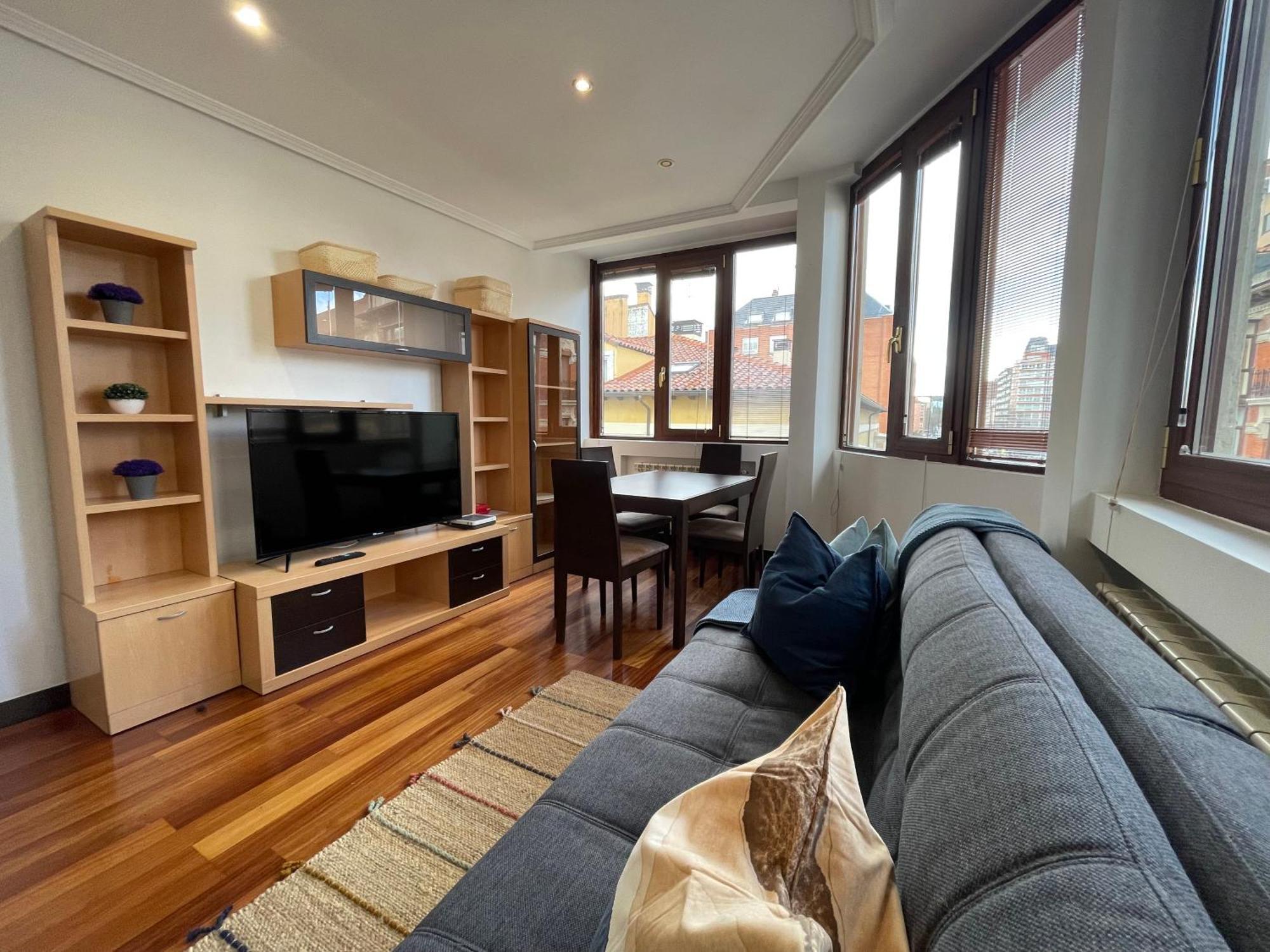 Atuaire Home Vivienda B Luminosa Parking Incluido En Plena Calle Comercial Burgo 外观 照片